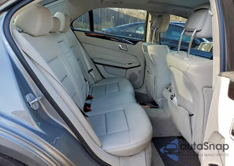 2014 Mercedes-Benz E 350 z USA, uszkodzony, nr VIN WDDHF5KBXEA878331